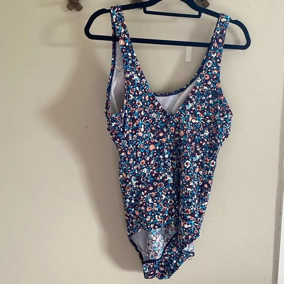 L.L. Bean Swimsuit - Picture 3 of 5